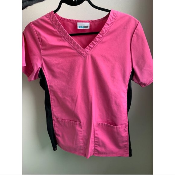 ✨SCRUBSTAR PINK SHORT SLEEVE SCRUB TOP - SIZE: US S - Picture 1 of 2